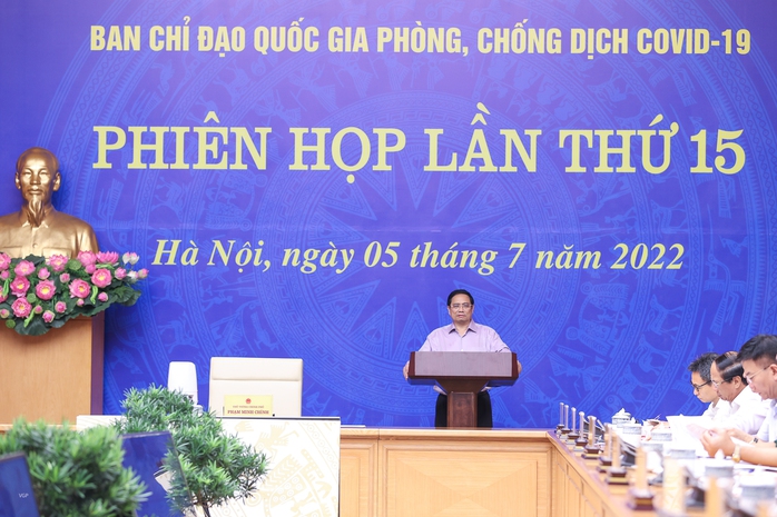 Thủ tướng nhấn mạnh tới kinh nghiệm xương máu khi chủ trì họp về phòng chống Covid-19 - Ảnh 1.