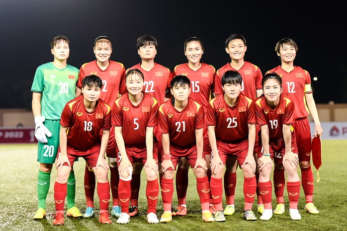 Tuyển nữ Việt Nam thắng dễ trận ra quân AFF Cup 2022 - Ảnh 2.