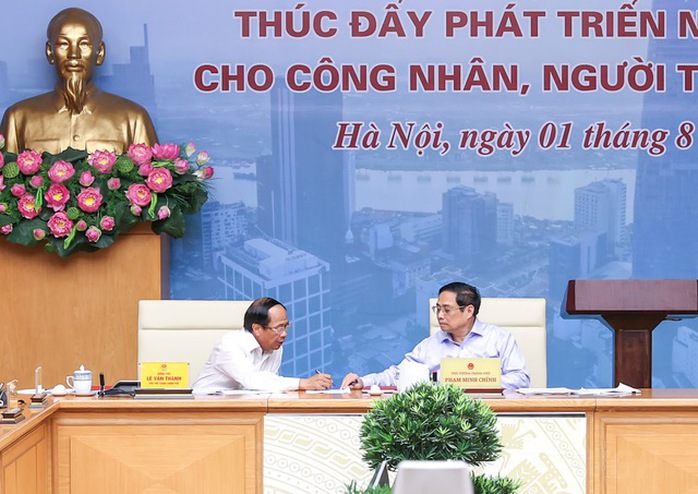 200.000 căn hộ nhà ở xã hội sắp được triển khai: Tin vui cho lao động có thu nhập thấp - Ảnh 1. 200.000 căn hộ nhà ở xã hội sắp được triển khai: Tin vui cho lao động có thu nhập thấp - Ảnh 1.