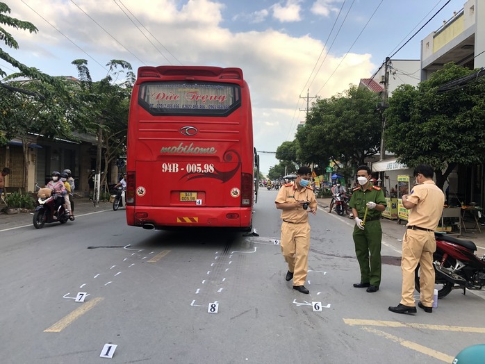 Nguyên Trưởng Phòng Cảnh sát Môi trường Bạc Liêu tử vong vì tai nạn giao thông - Ảnh 3.