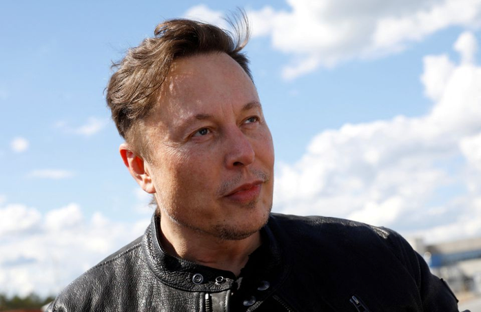 Elon Musk thừa nhận chỉ “chém gió”, không mua Manchester United - Ảnh 1.