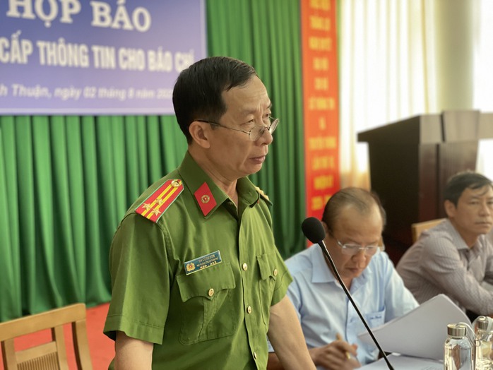 Họp báo công bố vụ nữ sinh Ninh Thuận tử nạn: Xác định người lái ôtô vi phạm - Ảnh 5.