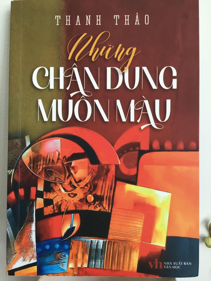 50 chân dung văn nghệ nổi tiếng dưới góc nhìn Thanh Thảo - Ảnh 1.