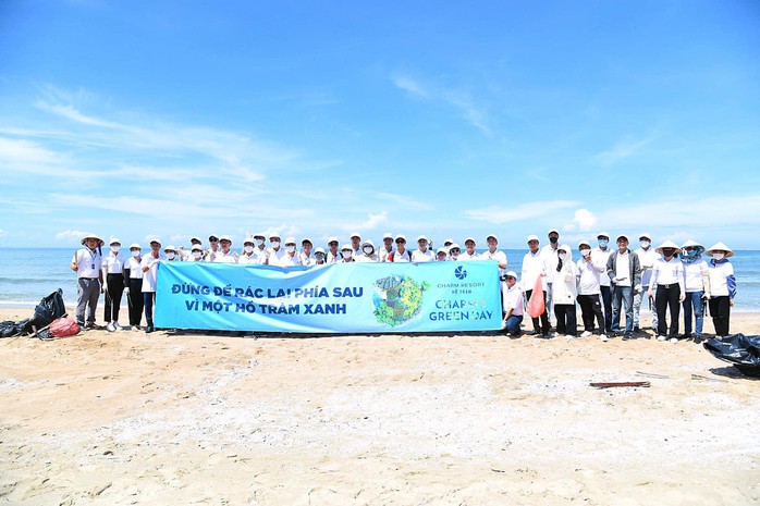 Charm Group tổ chức trồng cây, đi bộ vì một Hồ Tràm xanh, sạch và an toàn - Ảnh 2. Charm Group tổ chức trồng cây, đi bộ vì một Hồ Tràm xanh, sạch và an toàn - Ảnh 2.