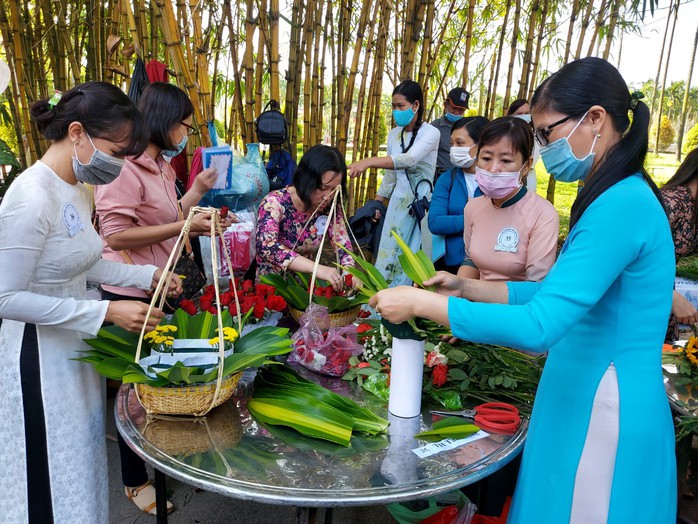 Đội ngũ giáo viên đóng góp hơn 1.000 sáng kiến vượt khó, sáng tạo - Ảnh 1.