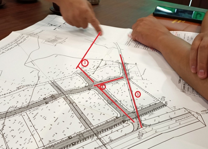 Vụ một huyện ở Thanh Hóa nắn cong đường: Còn thiếu sót xin ý kiến người dân - Ảnh 2.