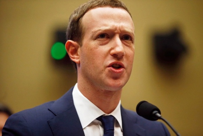 Ông chủ Facebook tiết lộ, tháng 10 sẽ ra mắt kính thông minh VR - Ảnh 1. Ông chủ Facebook tiết lộ, tháng 10 sẽ ra mắt kính thông minh VR - Ảnh 1.