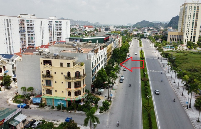 Ai tham mưu giao hơn 11.500 m2 đất sạch không qua đấu giá cho FLC? - Ảnh 1.