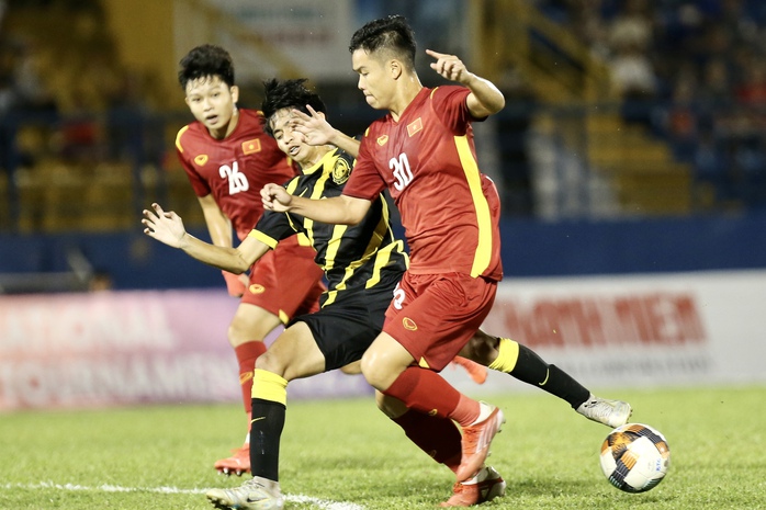 Thắng ngược Malaysia, U19 Việt Nam vào chung kết Giải U19 Quốc tế 2022 - Ảnh 6.