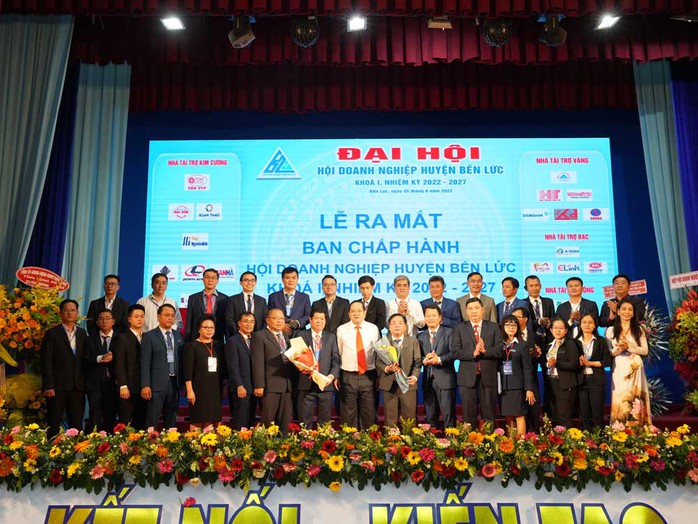 Đại hội Hội Doanh nghiệp huyện Bến Lức Khóa I thành công tốt đẹp - Ảnh 1. Đại hội Hội Doanh nghiệp huyện Bến Lức Khóa I thành công tốt đẹp - Ảnh 1.