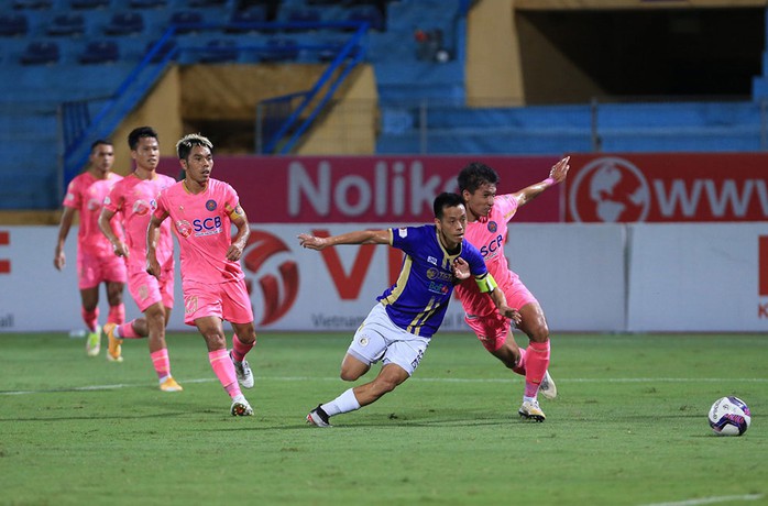 Vòng 16 V-League: Cơ hội để Hà Nội bứt tốc - Ảnh 1.