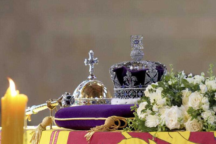 Nước Anh và các nhà lãnh đạo thế giới tiễn đưa Nữ hoàng Elizabeth II - Ảnh 5.