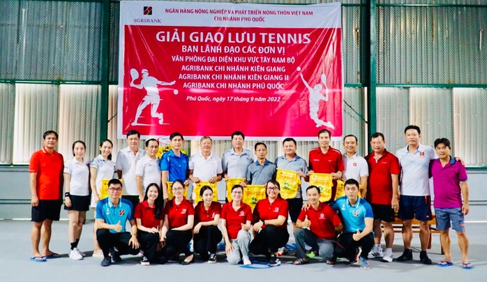 Sôi nổi giải giao lưu tennis Agribank Chi nhánh Phú Quốc - Ảnh 6.