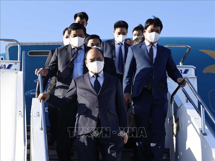 Chủ tịch nước đi máy bay thương mại sang Nhật Bản dự Quốc tang cố Thủ tướng Abe Shinzo - Ảnh 2.