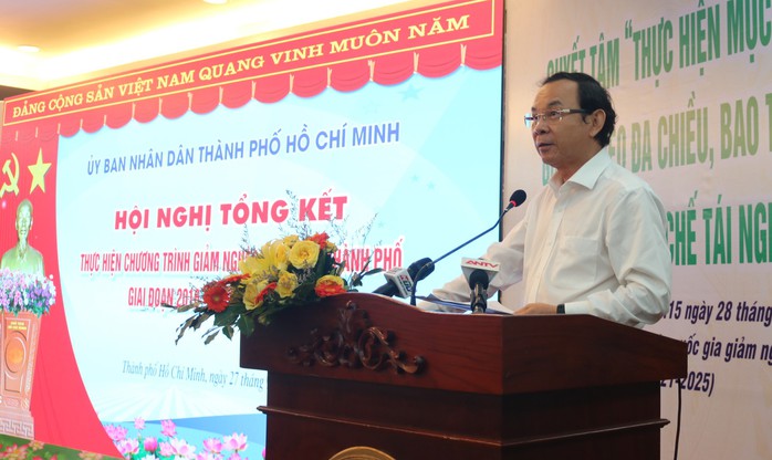 Bí thư Thành ủy TP HCM Nguyễn Văn Nên: Hạnh phúc là bên cạnh chúng ta không có người nghèo khó! - Ảnh 1.