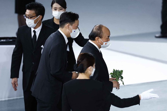 Chủ tịch nước Nguyễn Xuân Phúc dự Lễ Quốc tang cố Thủ tướng Nhật Bản Abe Shinzo - Ảnh 1.