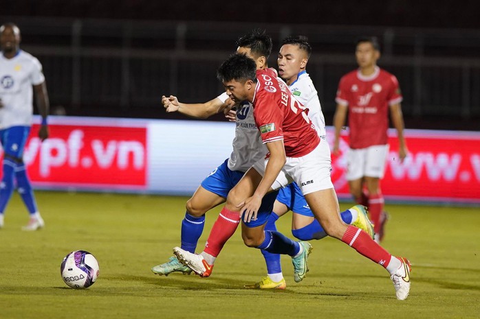 CLB TP HCM nguy cơ rớt hạng sau trận thua Nam Định trên sân nhà - Ảnh 6.