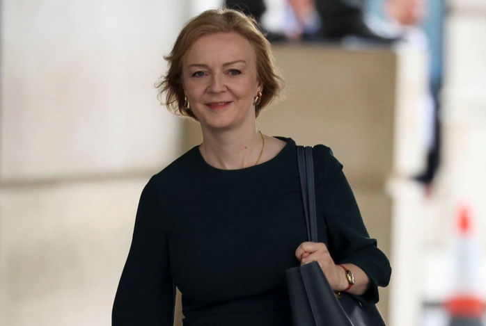 Chức thủ tướng Anh gọi tên bà Liz Truss - Ảnh 1.