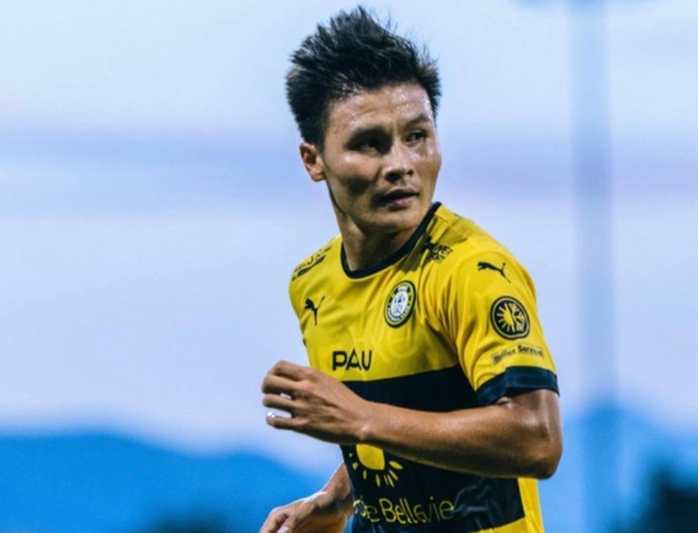 Tương lai mờ mịt của Quang Hải tại Pau FC - Ảnh 1.
