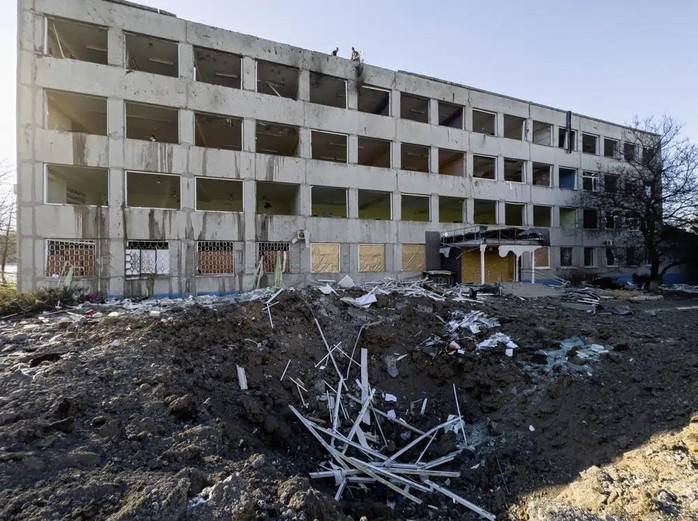 Trường dạy nghề Ukraine bác bỏ thông tin hàng trăm binh sĩ thiệt mạng - Ảnh 1.