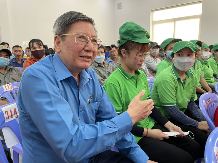 Phó Thủ tướng Trần Lưu Quang tặng quà Tết cho người lao động tỉnh Khánh Hòa - Ảnh 7.