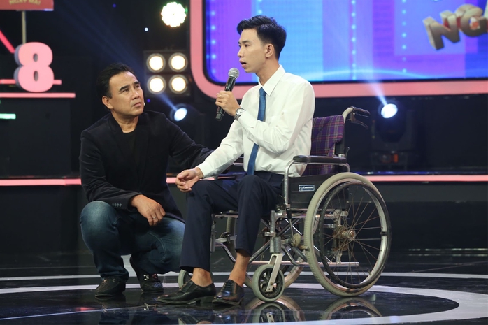 MC Quyền Linh nhận giải Nghệ sĩ vì cộng đồng năm 2022 - Ảnh 2.
