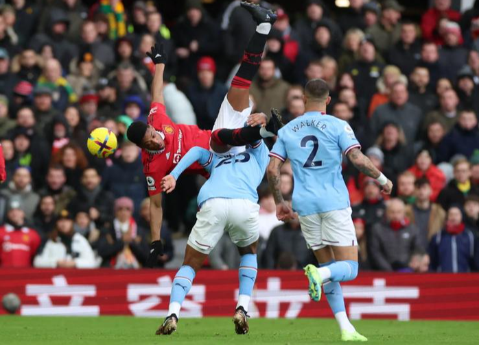 Ngược dòng siêu đỉnh, Man United quật ngã đại kình địch Man City - Ảnh 1. Ngược dòng siêu đỉnh, tỷ lệ kèo góc nhà cái quật ngã đại kình địch Man City - Ảnh 1.
