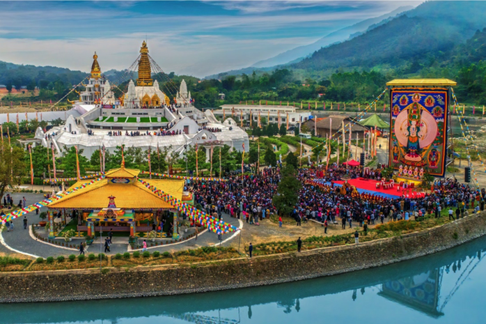 Đức Gyalwang Drukpa chủ trì Đại pháp hội cầu an tại Đại bảo tháp Mandala Tây Thiên - Ảnh 2.