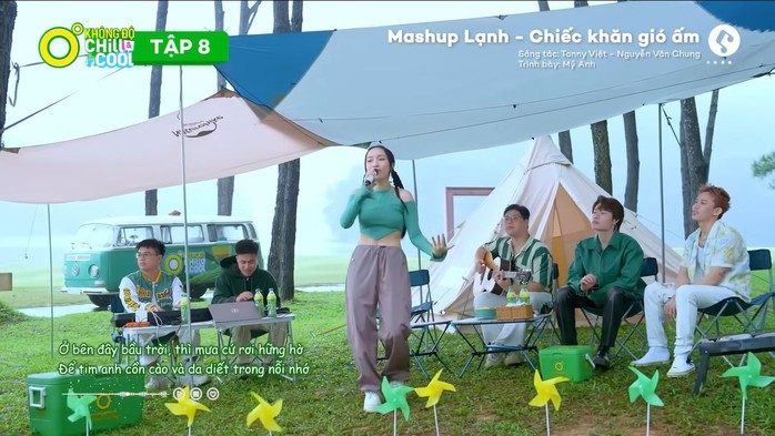 Kay Trần, Mỹ Anh và dàn sao Không Độ chúc mừng năm mới giữa cố đô Hoa Lư - Ảnh 2. Kay Trần, Mỹ Anh và dàn sao Không Độ chúc mừng năm mới giữa cố đô Hoa Lư - Ảnh 2.