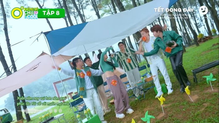 Kay Trần, Mỹ Anh và dàn sao Không Độ chúc mừng năm mới giữa cố đô Hoa Lư - Ảnh 10. Kay Trần, Mỹ Anh và dàn sao Không Độ chúc mừng năm mới giữa cố đô Hoa Lư - Ảnh 10.