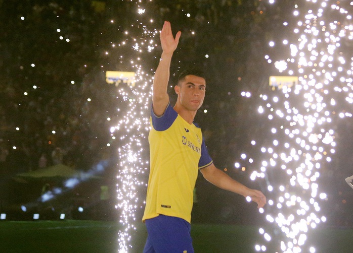 Màn ra mắt ấn tượng của Ronaldo tại CLB Al Nassr - Ảnh 2.