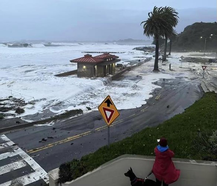 Sông khí quyển và bom lốc xoáy liên thủ, California thành biển nước, tuyết - Ảnh 4. Sông khí quyển và bom lốc xoáy liên thủ, bóng đá tỷ lệ kèo nhà cái thành biển nước, tuyết - Ảnh 4.