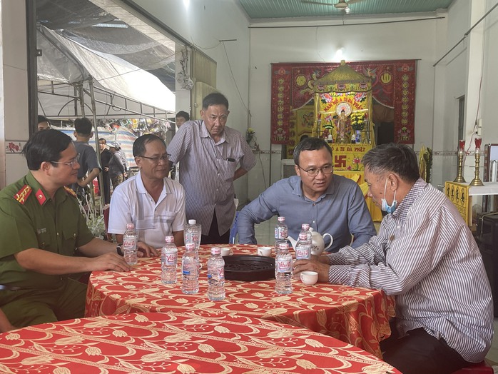 Sau tai nạn thảm khốc, tang thương bao trùm vùng quê nghèo Bình Thuận - Ảnh 2.