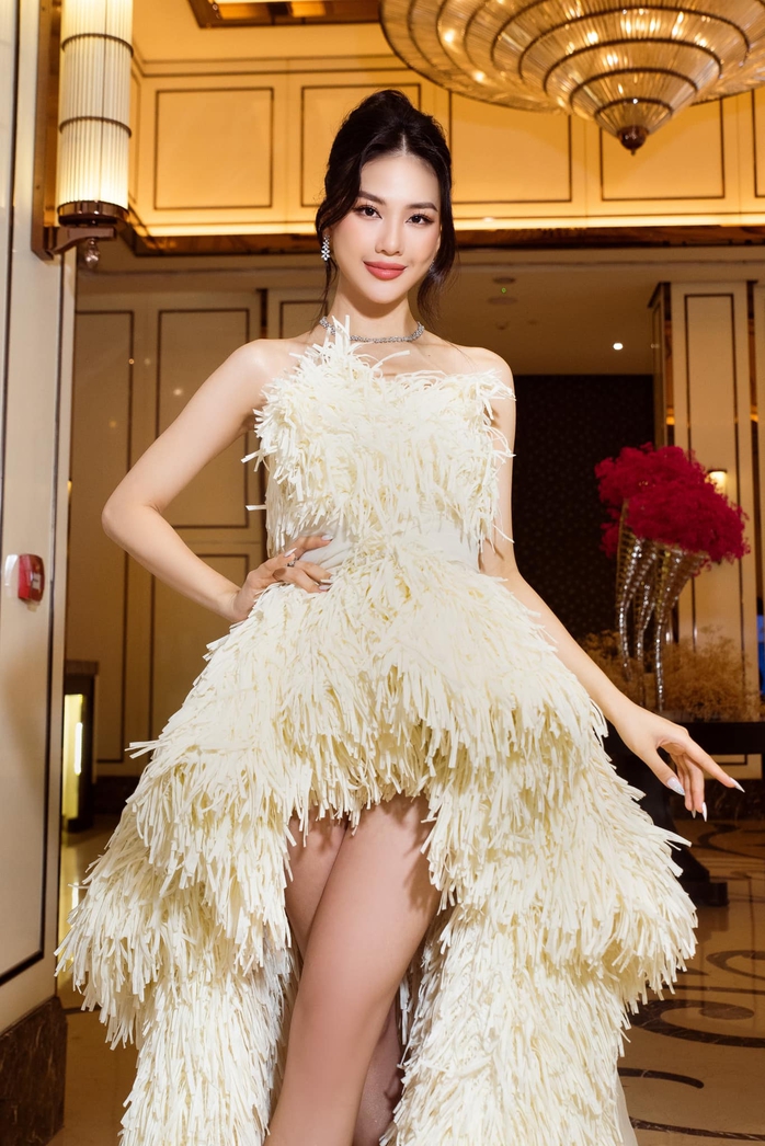 Bùi Quỳnh Hoa được dự đoán đoạt thứ hạng cao tại Miss Universe sau lùm xùm - Ảnh 5.