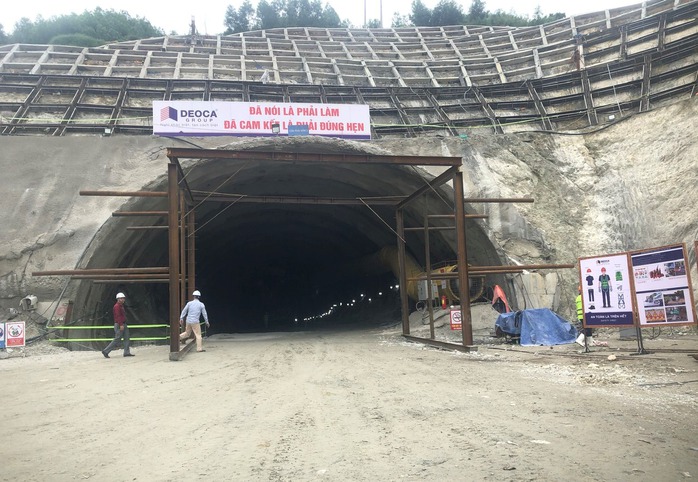 Cuối năm 2023 thông hầm 2 dự án cao tốc Quảng Ngãi – Hoài Nhơn - Ảnh 3.