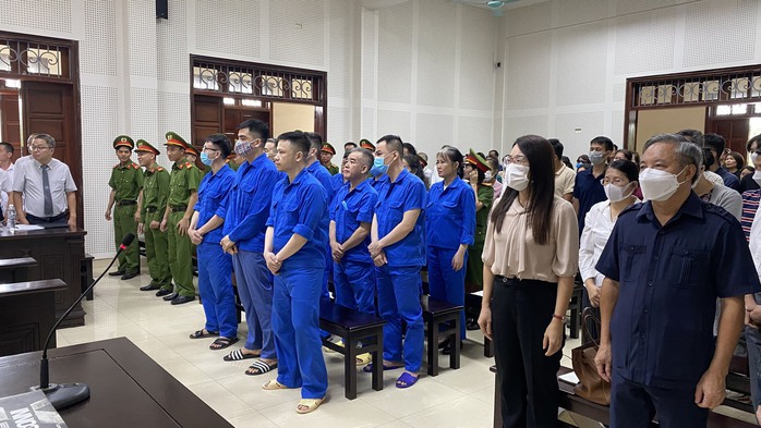 Cựu Giám đốc Sở GD-ĐT Quảng Ninh bị đề nghị mức án 15-17 năm tù - Ảnh 3.