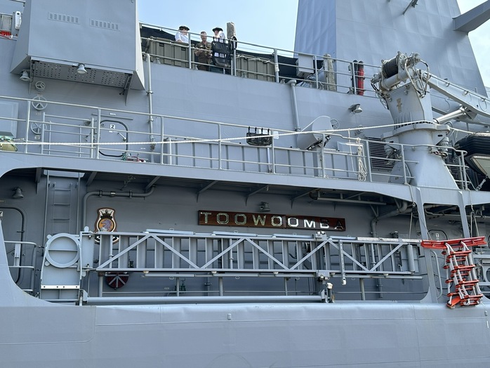 Tàu Hải quân Hoàng gia Úc HMAS TOOWOOMBA trở lại TP HCM - Ảnh 15.