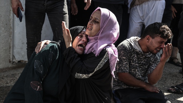WHO nói về án tử ở Gaza, người dân di tản trong tuyệt vọng - Ảnh 4.