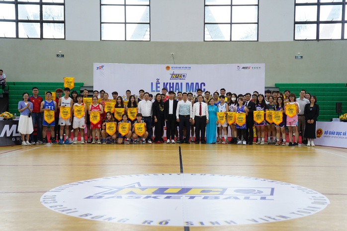 Giải bóng rổ sinh viên toàn quốc 2023 khởi tranh với 140 đội tham dự - Ảnh 1.