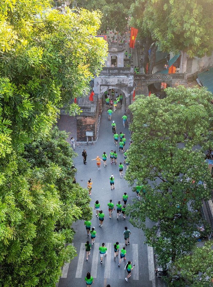 Giải chạy VPIM 2023 và điểm chạm cảm xúc của thương hiệu VPBank - Ảnh 7. Giải chạy VPIM 2023 và điểm chạm cảm xúc của thương hiệu VPBank - Ảnh 7.