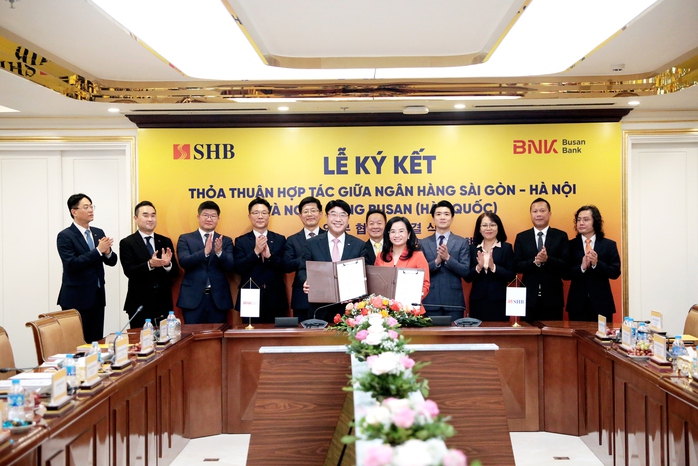 SHB thiết lập quan hệ hợp tác với Ngân hàng Busan (Hàn Quốc) - Ảnh 2. SHB thiết lập quan hệ hợp tác với Ngân hàng Busan (Hàn Quốc) - Ảnh 2.