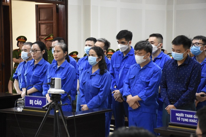 Cựu Giám đốc Sở GD-ĐT Quảng Ninh lãnh 15 năm tù - Ảnh 1.