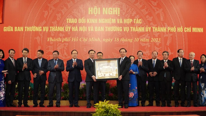 Hà Nội và TP HCM hợp tác toàn diện - Ảnh 2.