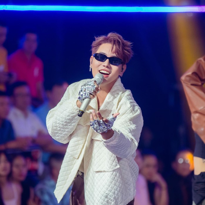 Lâm Phúc Vietnam Idol: hành trình lột xác từ 100 kg đến hotboy - Ảnh 1.