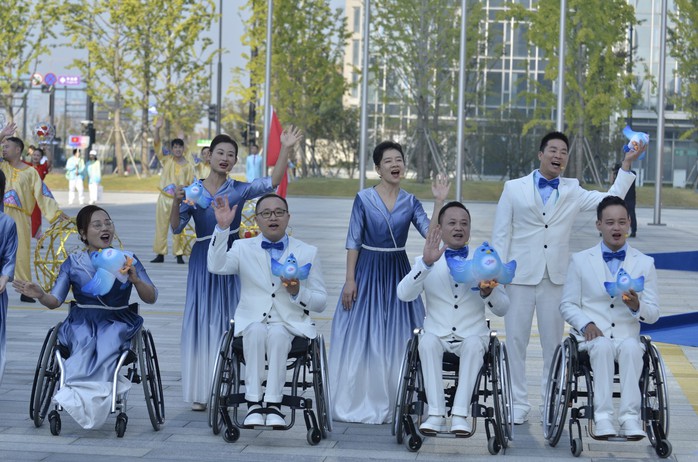 ASIAN Para Games 4: Quốc kỳ Việt Nam tung bay tại Hàng Châu - Ảnh 3.