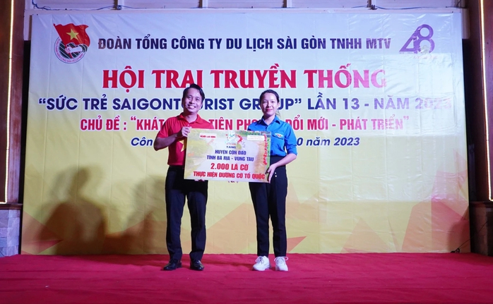 Nhiều hoạt động ý nghĩa tại đêm truyền thống Hội trại Sức trẻ Saigontourist Group - Ảnh 2.