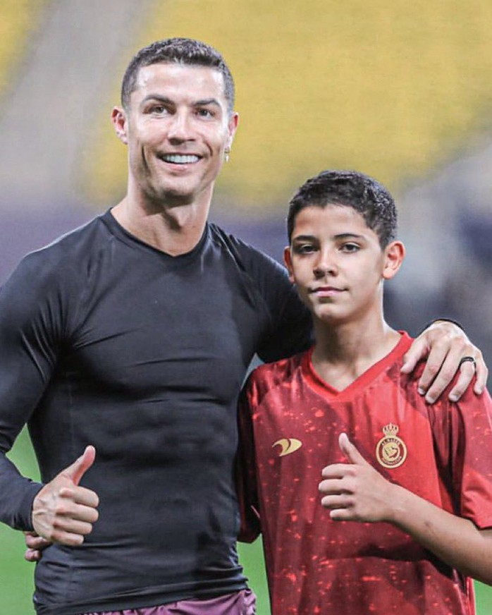Con trai Ronaldo gia nhập học viện Al-Nassr - Ảnh 1.