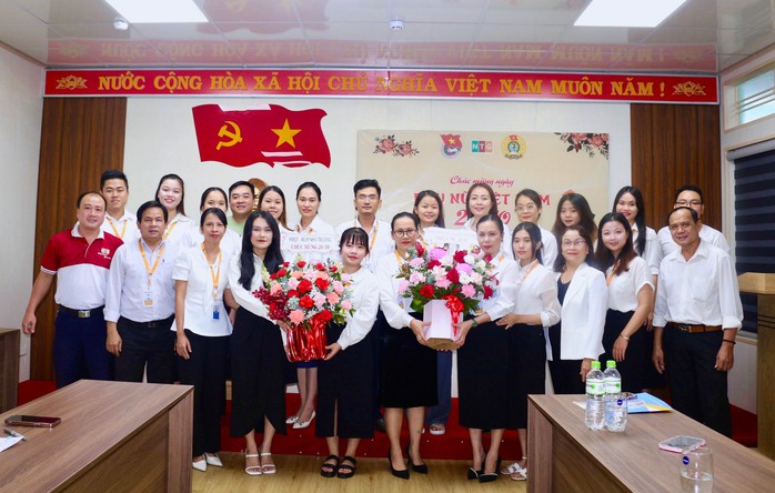 Nhiều hoạt động hướng tới Ngày Phụ nữ Việt Nam tại Trường Cao đẳng Công nghệ Ngoại thương - Ảnh 3.