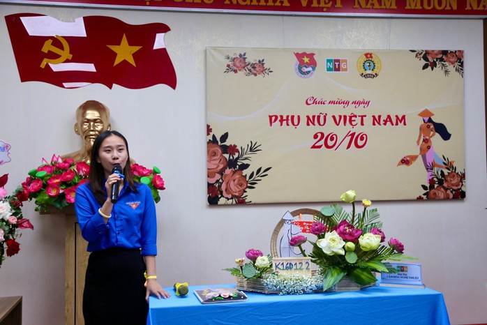 Nhiều hoạt động hướng tới Ngày Phụ nữ Việt Nam tại Trường Cao đẳng Công nghệ Ngoại thương - Ảnh 1.