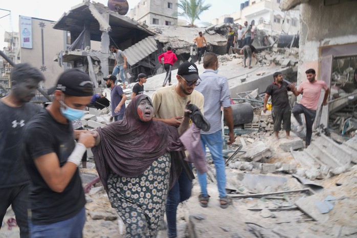 Israel trút hỏa lực vào Gaza, Lebanon,  Syria nhưng bắn nhầm Ai Cập - Ảnh 2.